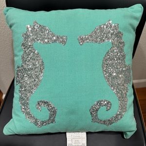 Seahorse THRO Teal Glitter Throw pillow